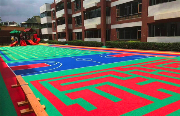幼兒園地板在選購時一定要注意哪些方面？