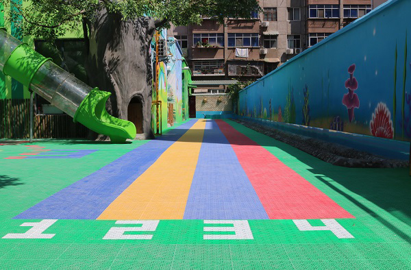 幼兒園懸浮地板上面可以停車行車嗎？